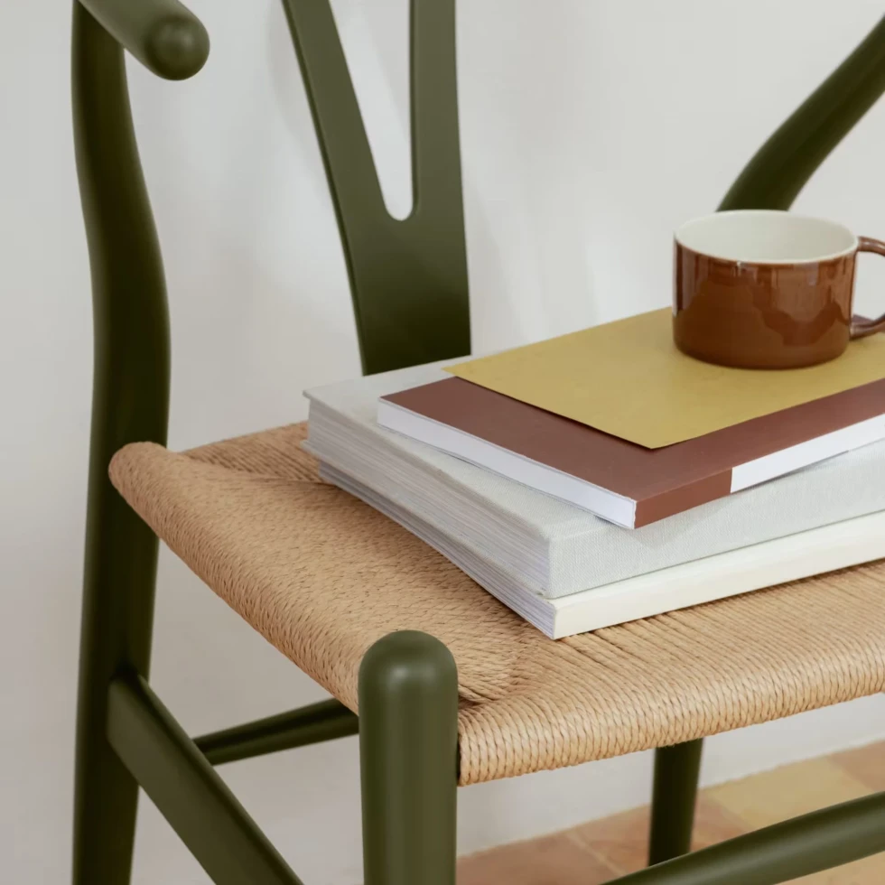 Drewniane krzesło Wishbone CH24 Natural Carl Hansen & Søn