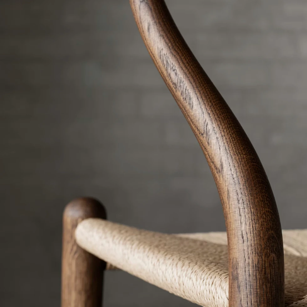 Drewniane krzesło Wishbone CH24 Natural Carl Hansen & Søn