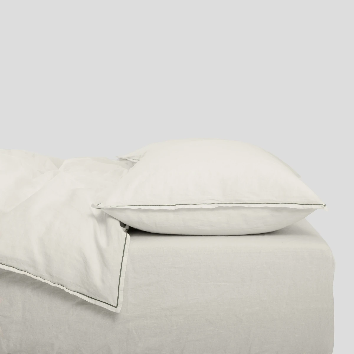 Prześcieradło z gumką lniano-bawełniane Moldura Off White NAP