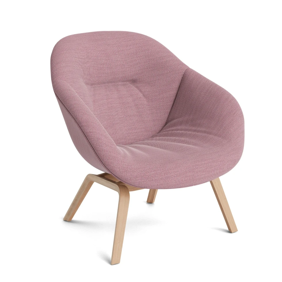 Komfortowy fotel About A Lounge HAY