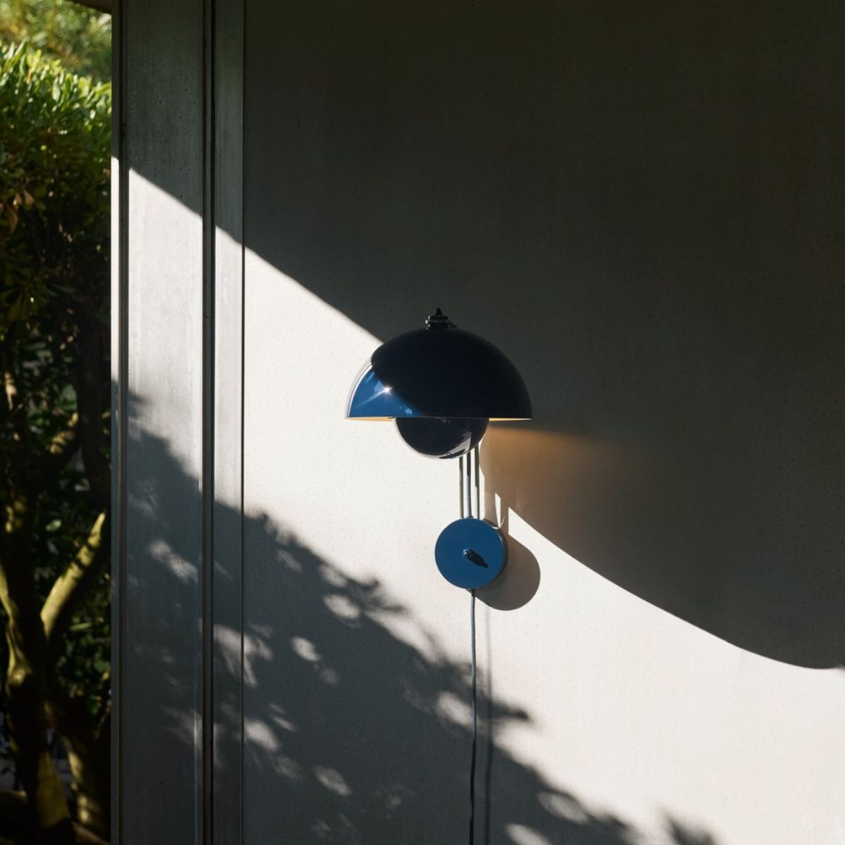 Lampa ścienna Flowerpot VP8 Steel Blue