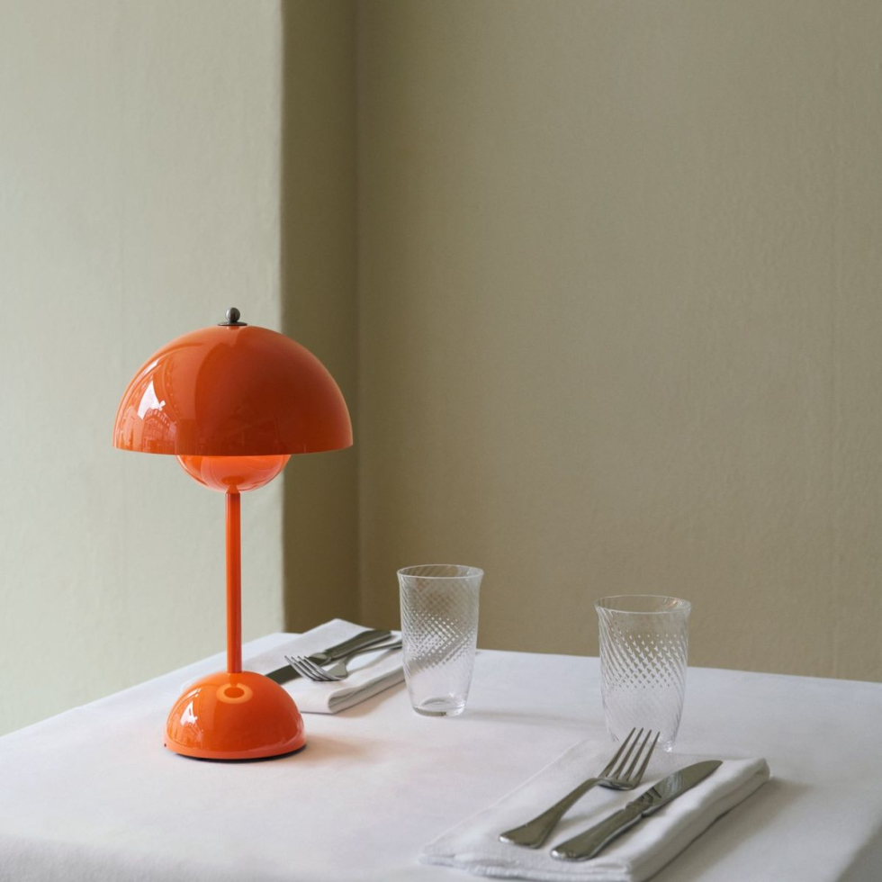 Lampa przenośna Flowerpot VP9 Zesty Orange