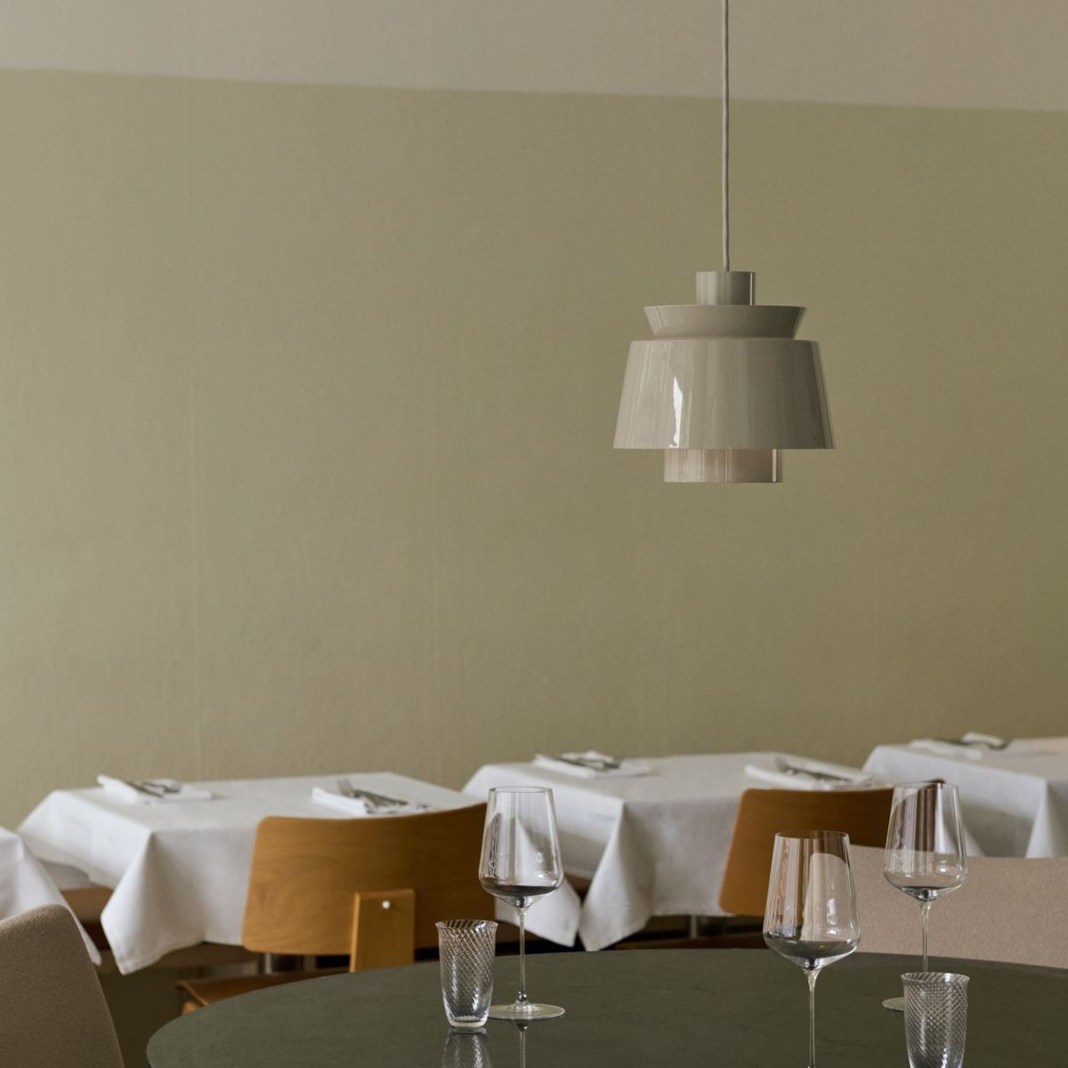 Lampa wisząca Utzon Special Edition JU1 Grey Beige