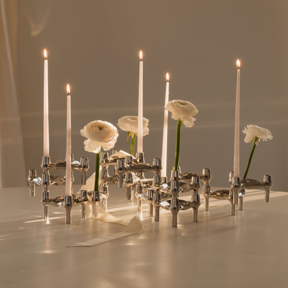 Świeczki Nagel Taper Mellow pink