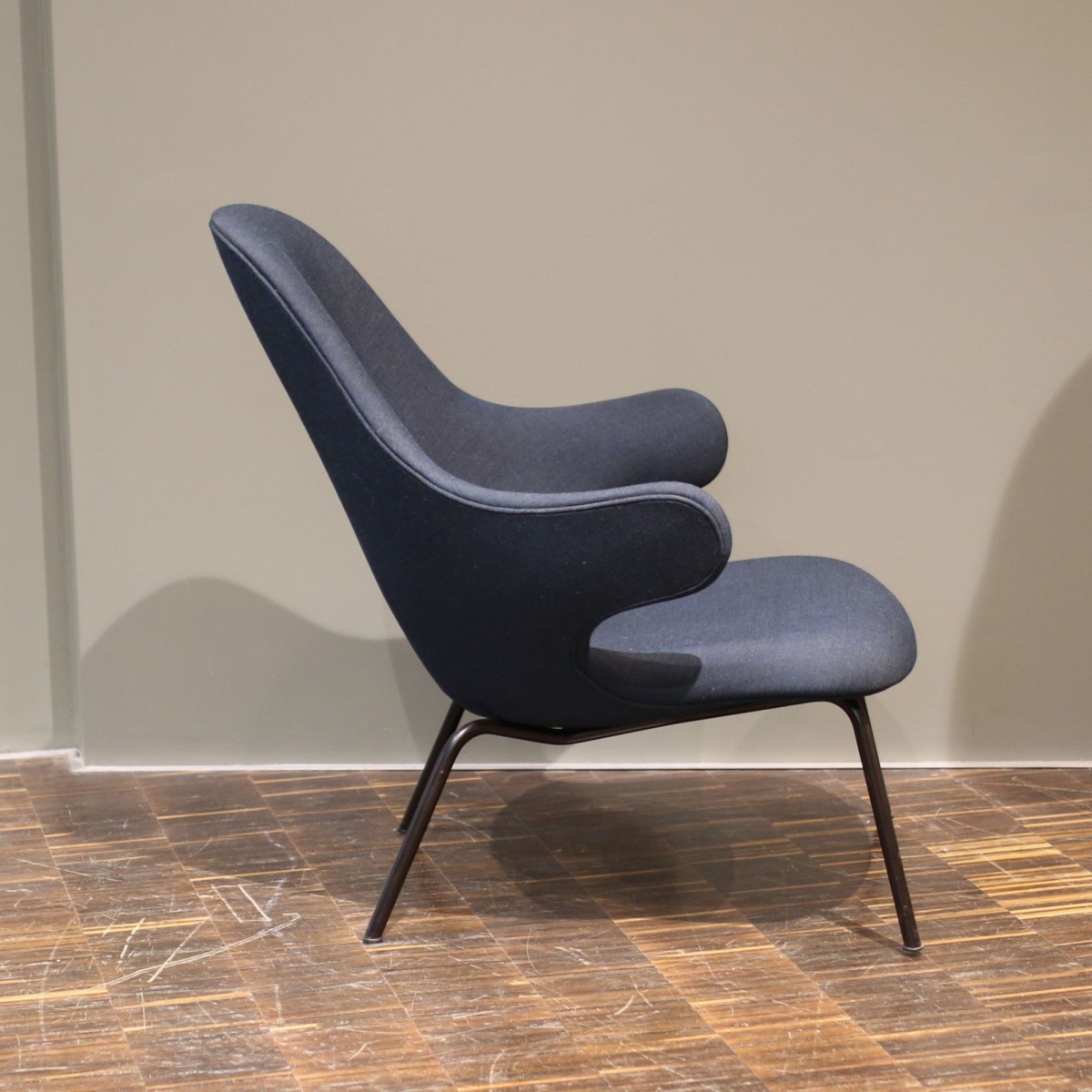 Designerski fotel Catch JH14 &Tradition