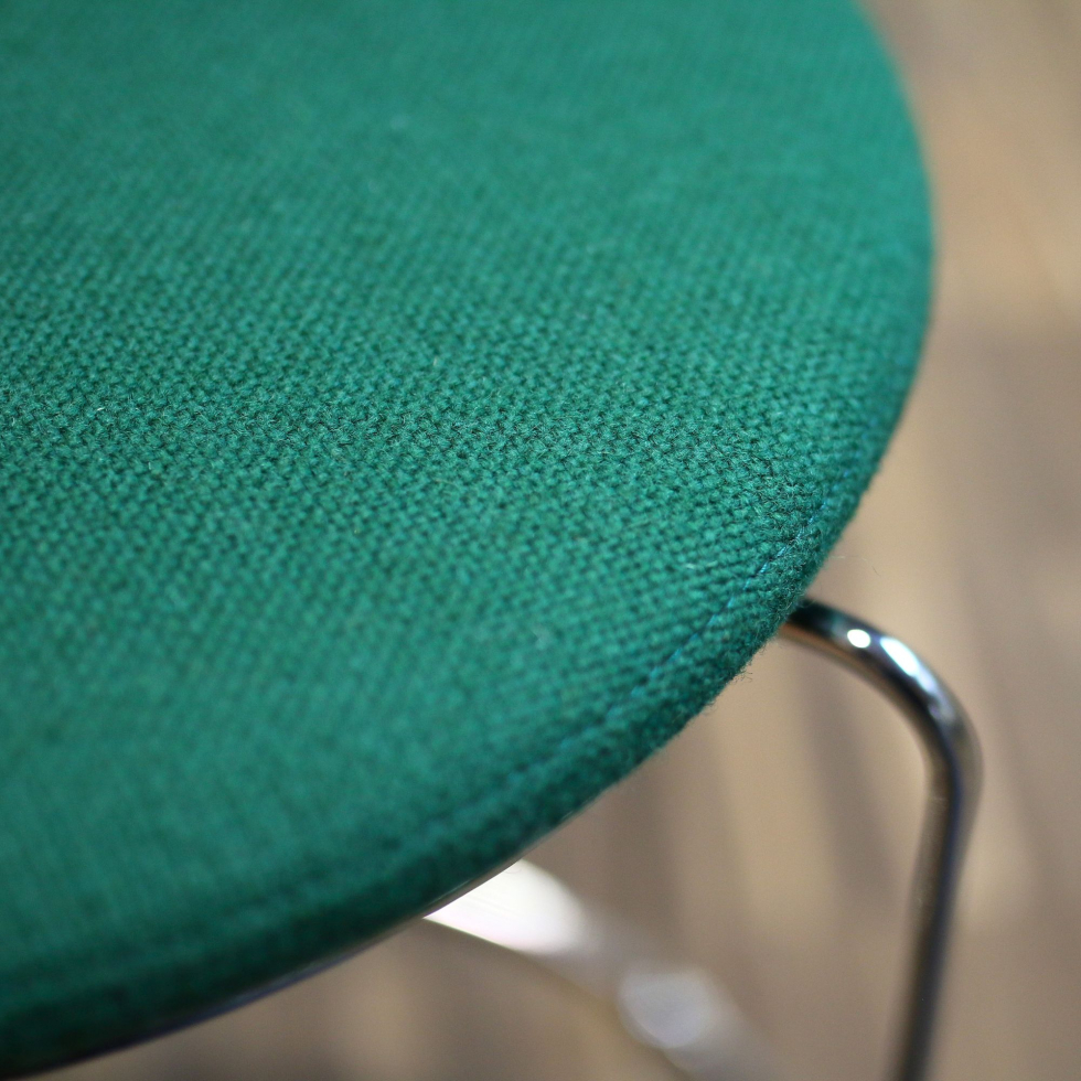 Stołek Wire VP11 z poduszką siedziskową