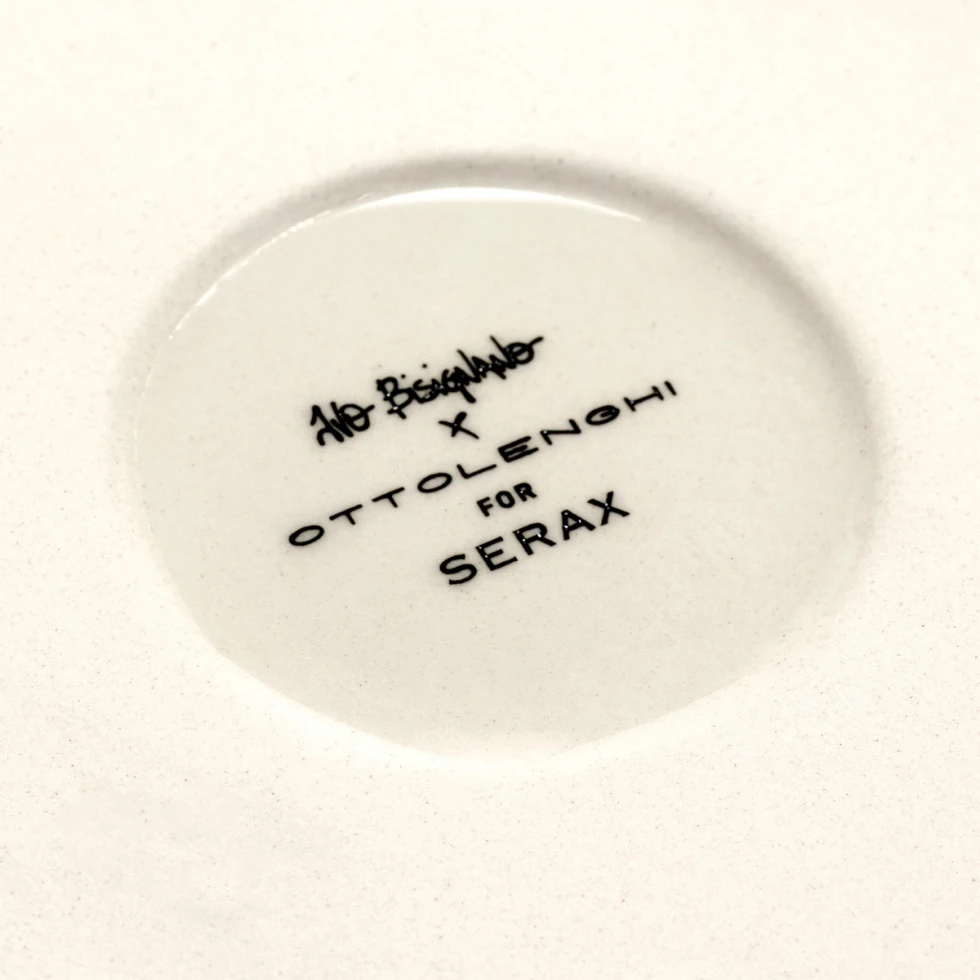 Miska L Feast White Swirl - Stripes Blue