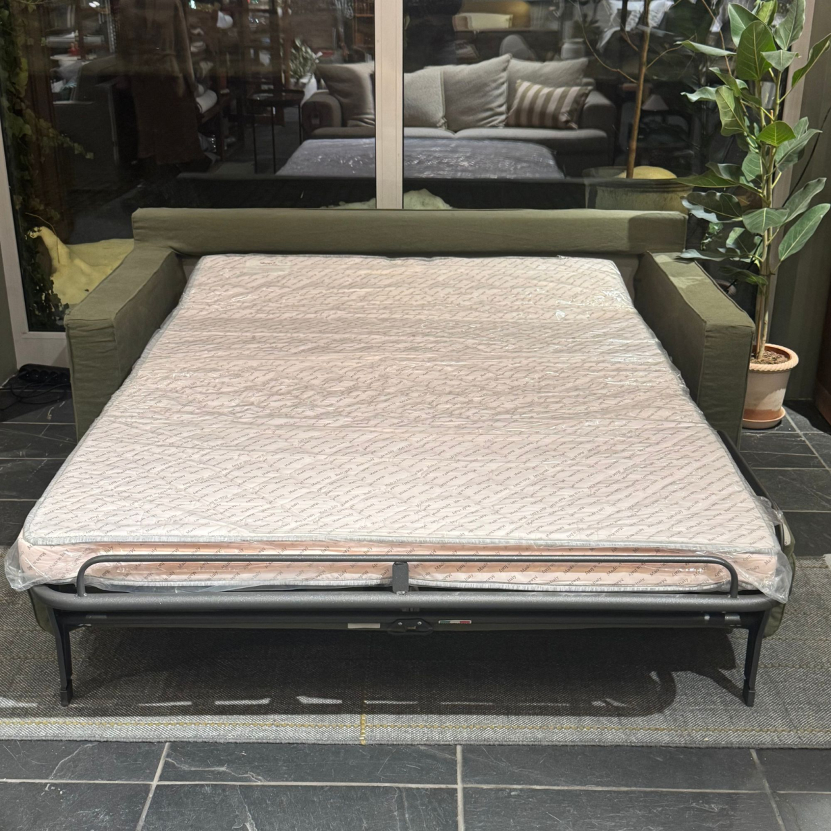 Sofa Focus Swing z funkcją spania NAP