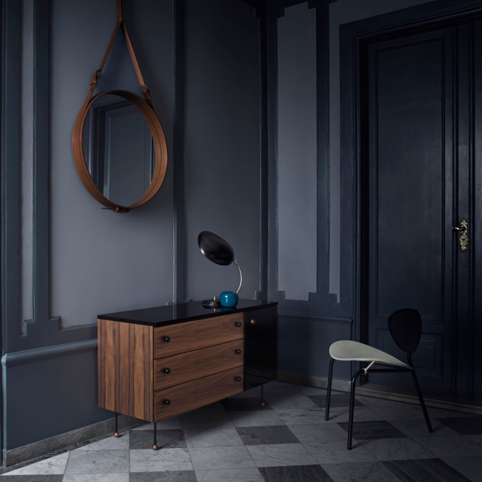 Pojemny kredens Grossman"62 Series", trzy szuflady Gubi