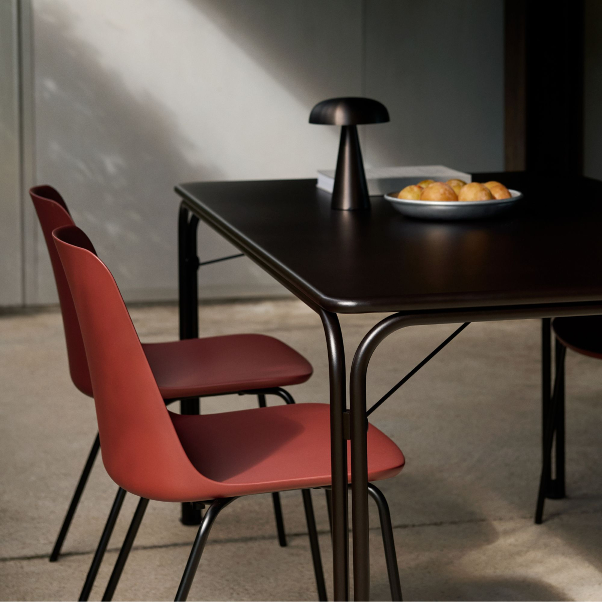 Stół outdoorowy Thorvald SC113 90x160cm Warm Black