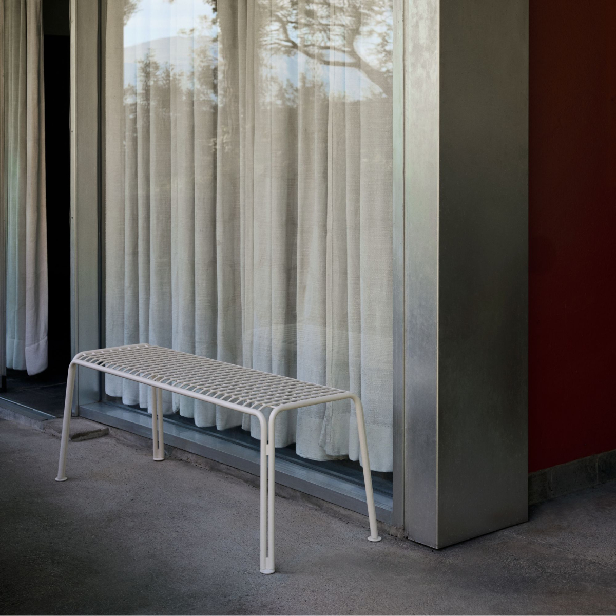 Ławka outdoorowa Thorvald SC112 Ivory