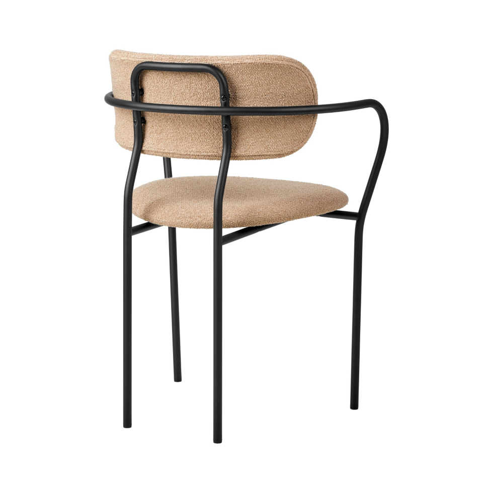 Tapicerowane krzesło Coco z podłokietnikami Gubi