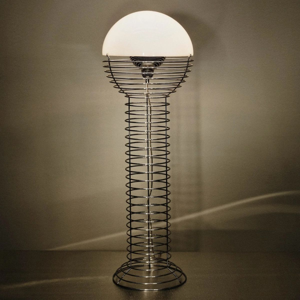 Lampa podłogowa Wire Ø40 White