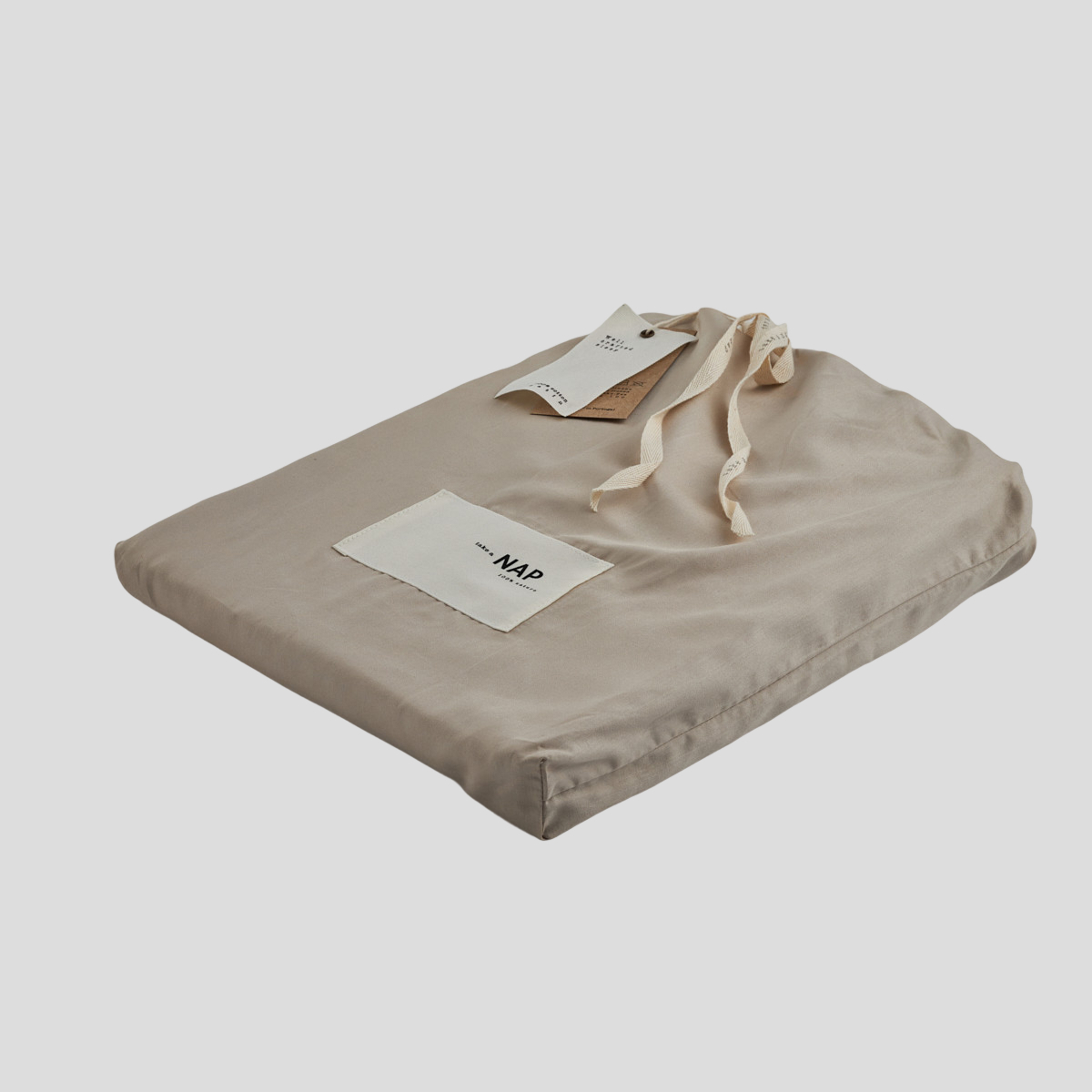 Prześcieradło z gumką Classic Satin Sand NAP