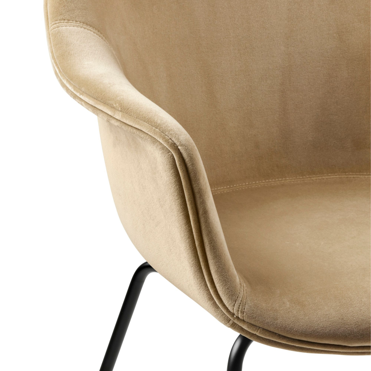 Komfortowe krzesło tapicerowane BAT Gubi