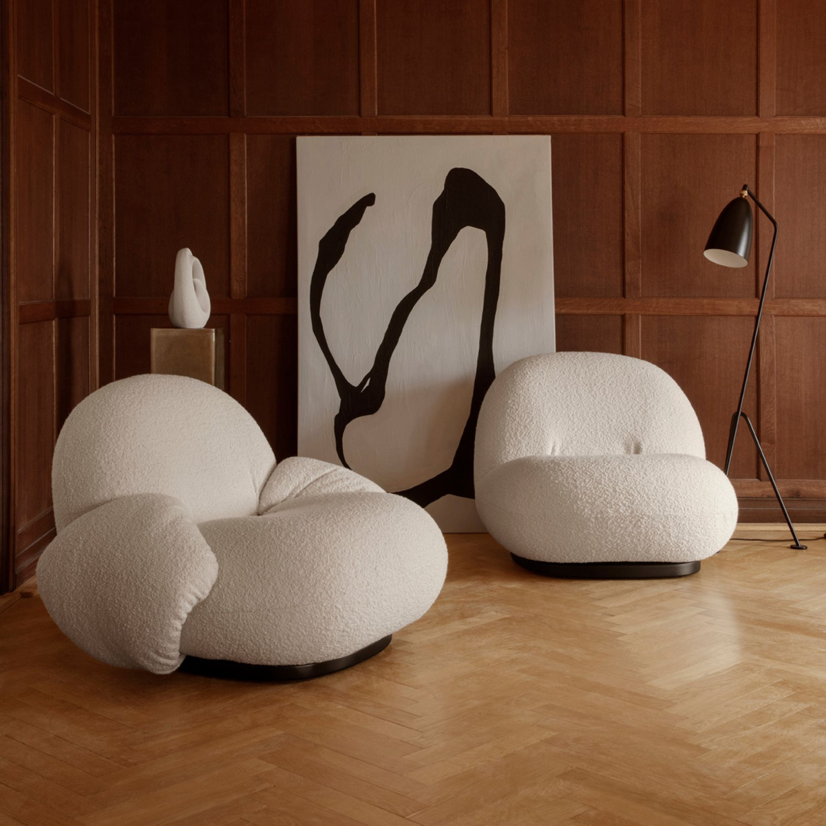 Obrotowy fotel Pacha returning swivel Gubi