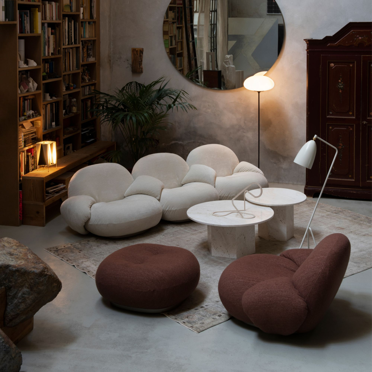 Miękka otomana Pacha swivel base Gubi