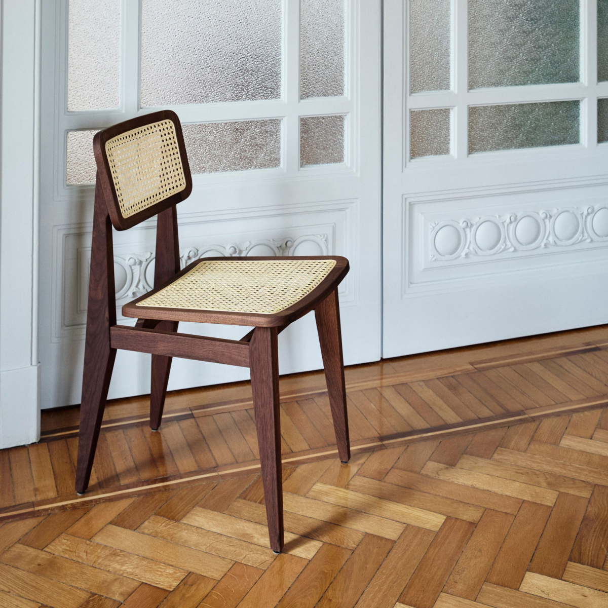 Krzesło C-Chair French Cane GUBI