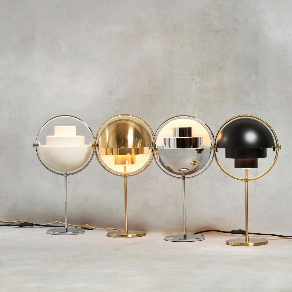 Lampa stołowa Multi-Lite Chrome Base Black Gubi