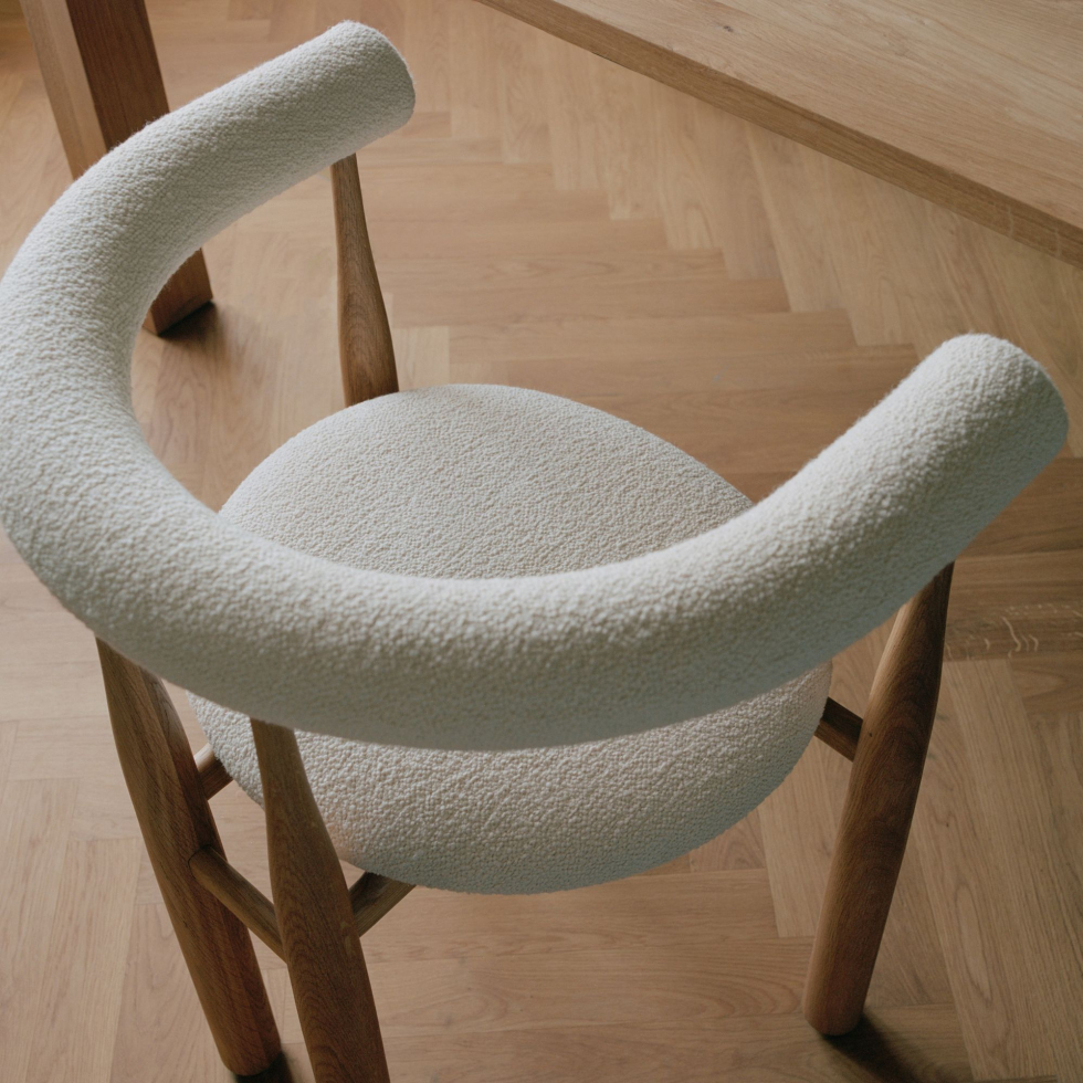 Krzesło tapicerowane Bukowski Orzech