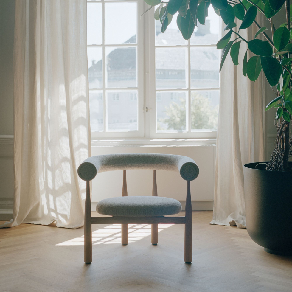 Fotel tapicerowany Bukowski Dąb