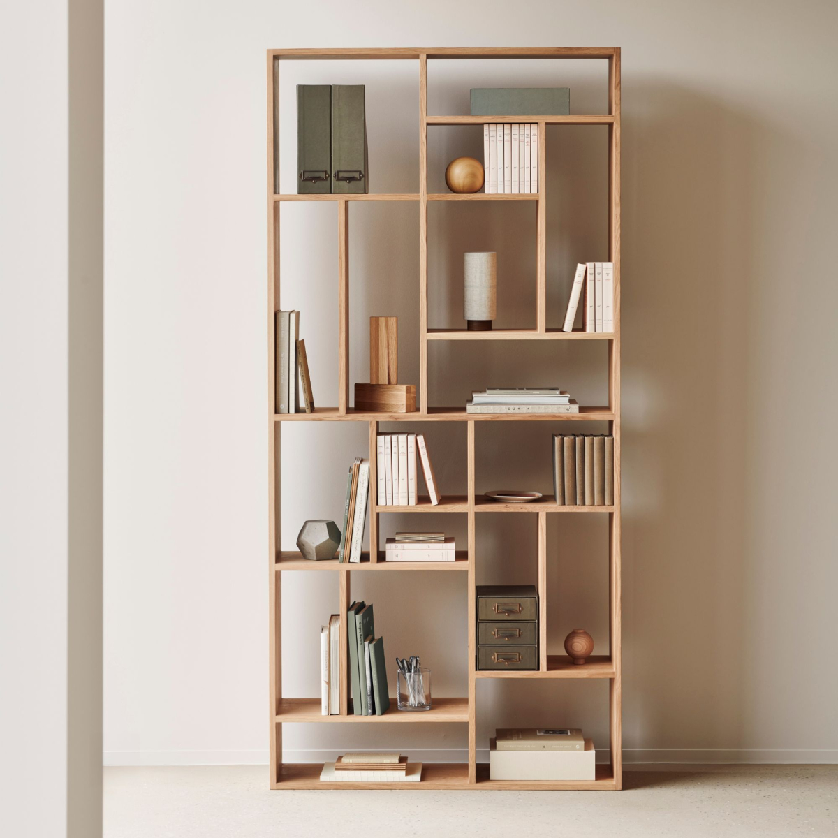 Regał dębowy  M 104 cm