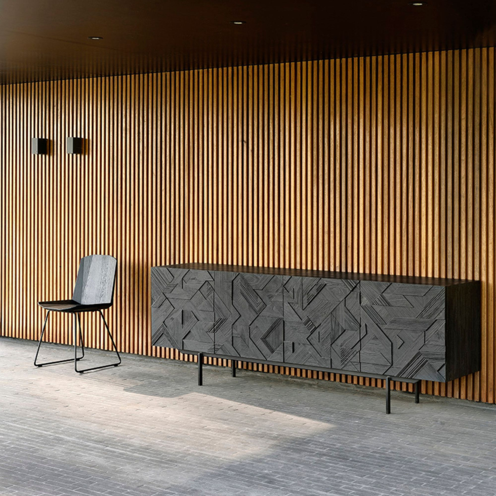 Komoda Graphic 224 cm