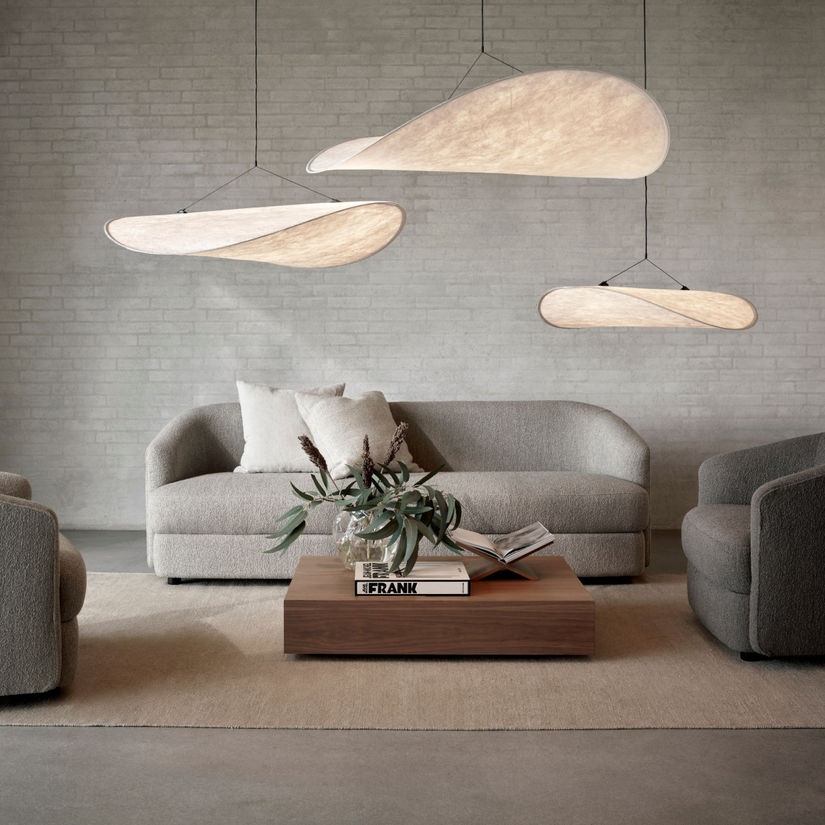 Stolik kawowy niski Mass Orzech