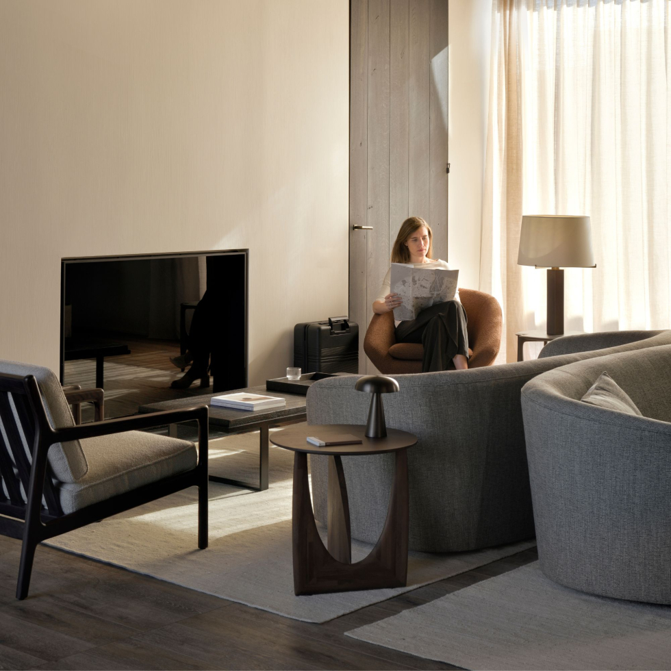 Stolik tekowy Geometric