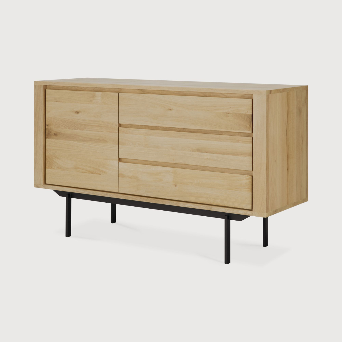 Komoda na nóżkach Shadow 134 cm