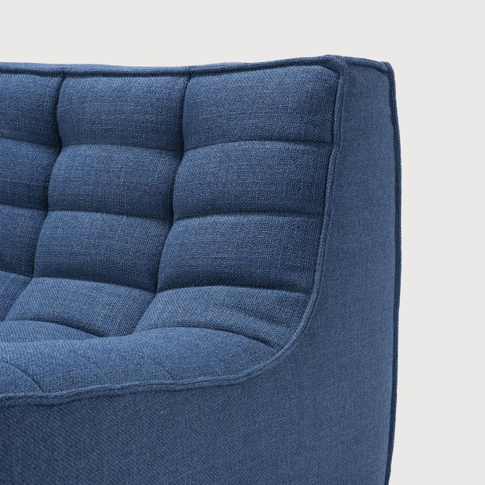 Tapicerowany tkaniną fotel N701 Blue Ethnicraft