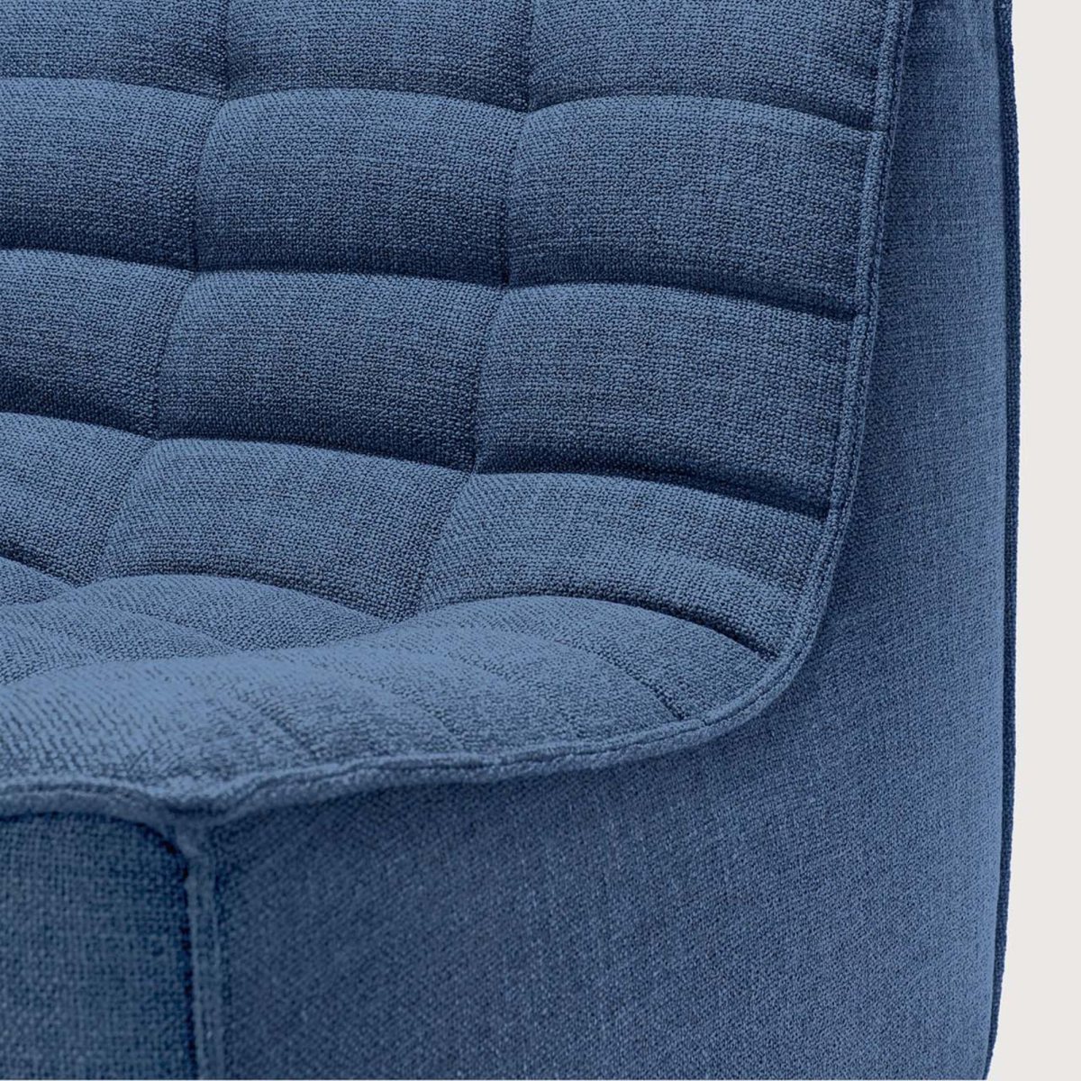 Tapicerowana tkaniną sofa trzyosobowa N701 Blue Ethnicraft