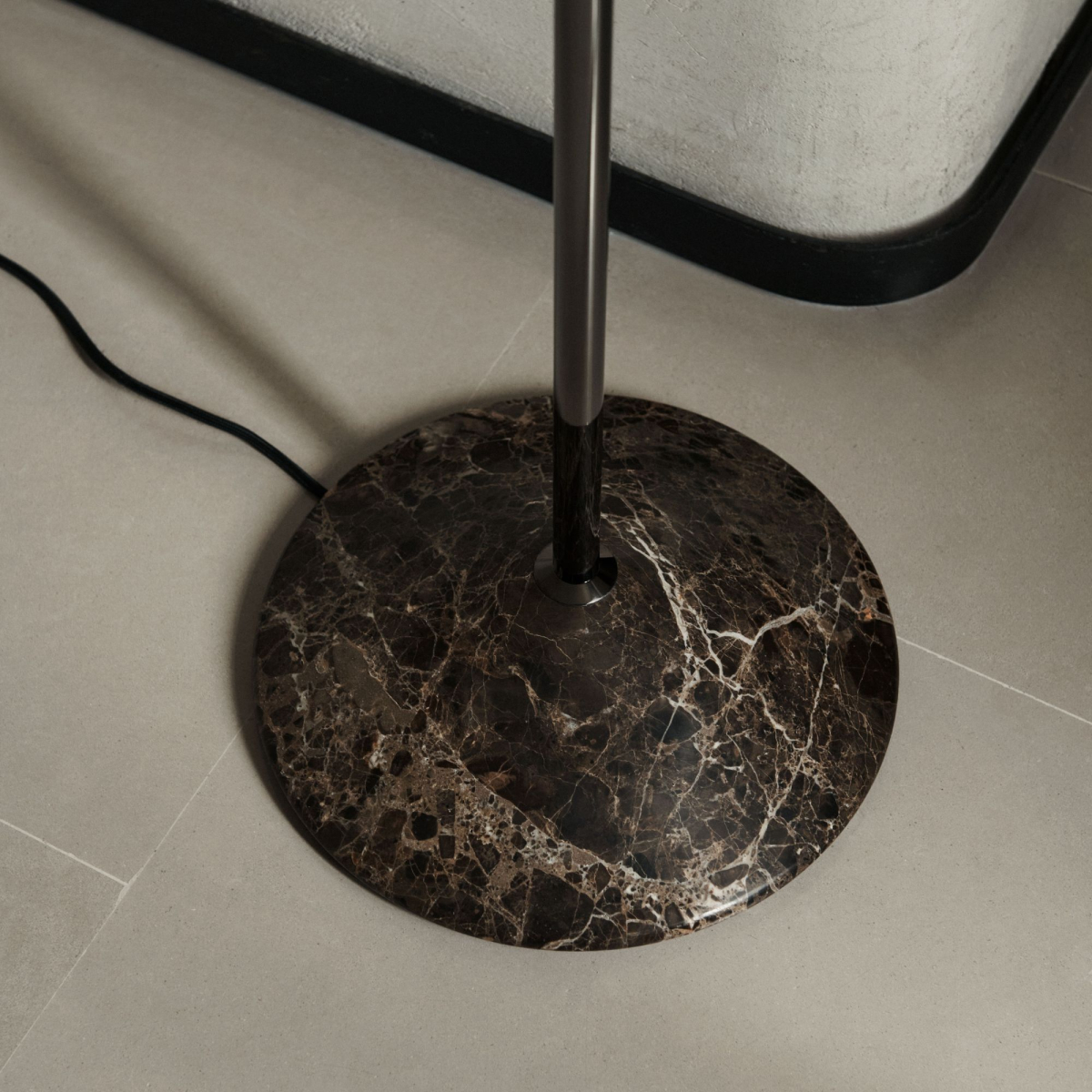 Lampa podłogowa Gio LN28