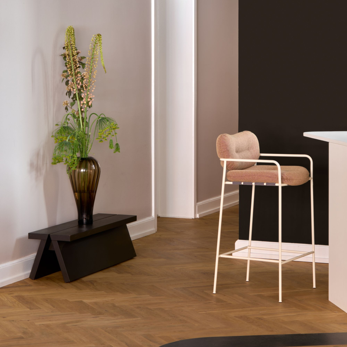 Stolik Supersolid Object 3