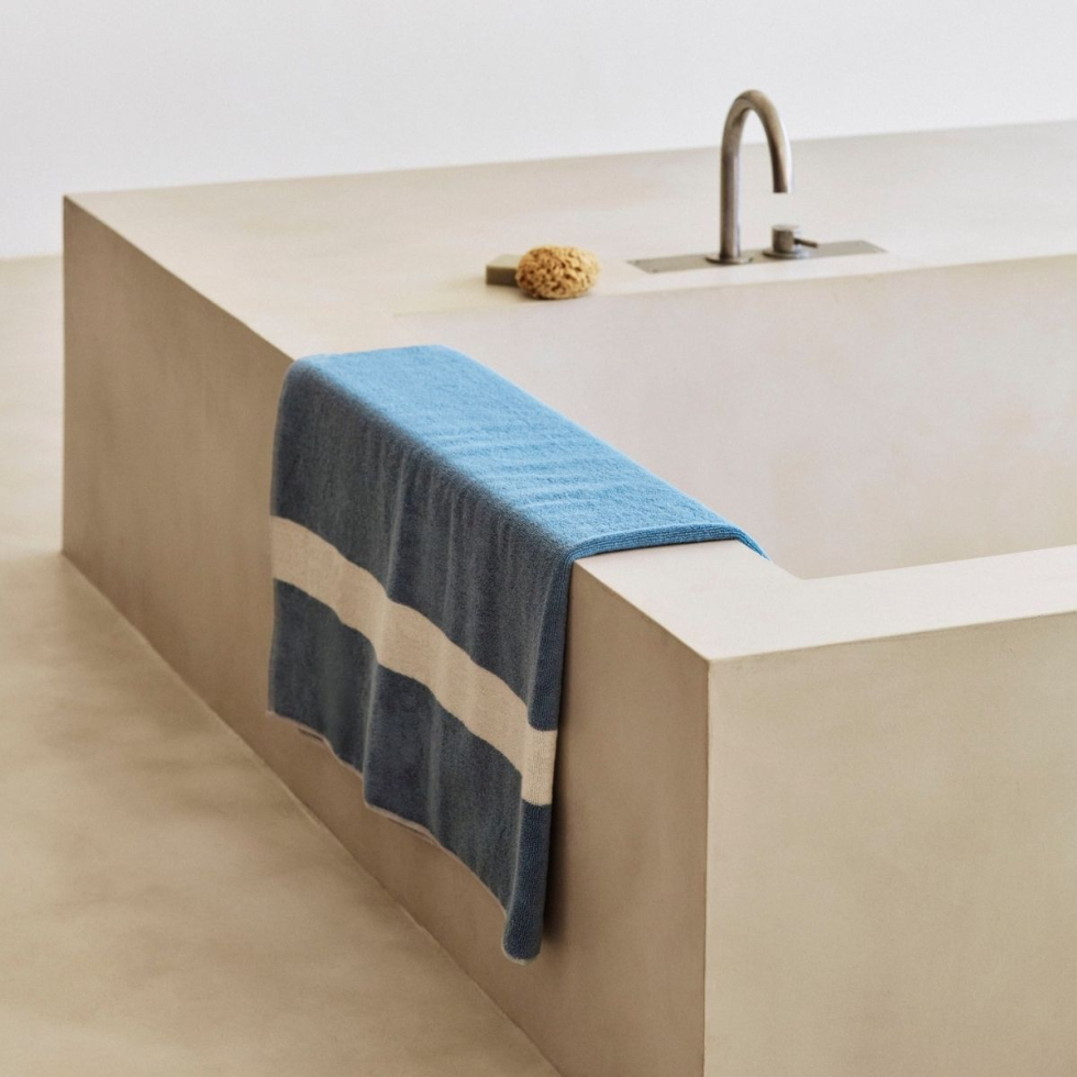 Duży ręcznik kąpielowy Stripe Bath Sheet Dusty Blue