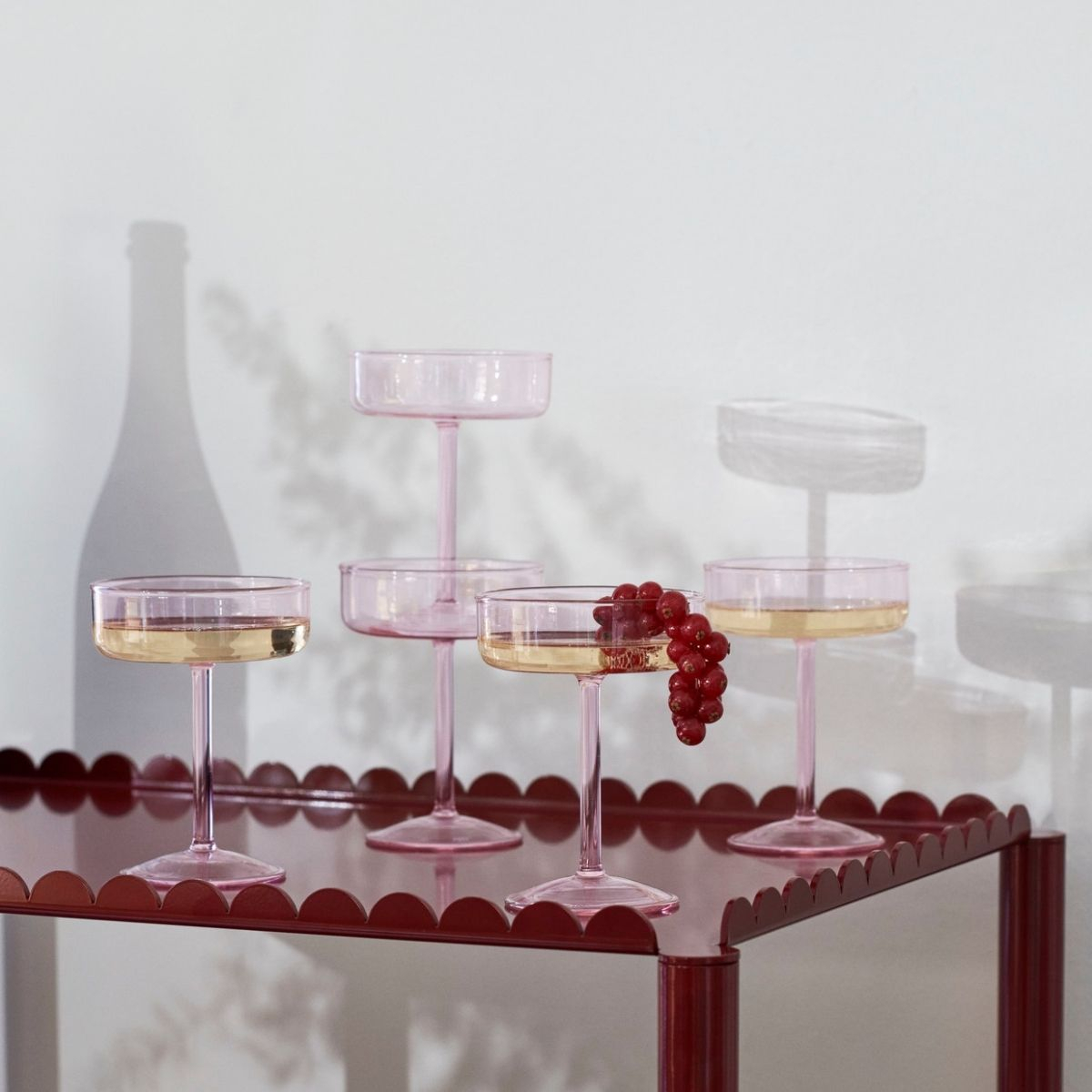 Zestaw kieliszków koktajlowych Tint Coupe Glass Set of 2 Pink