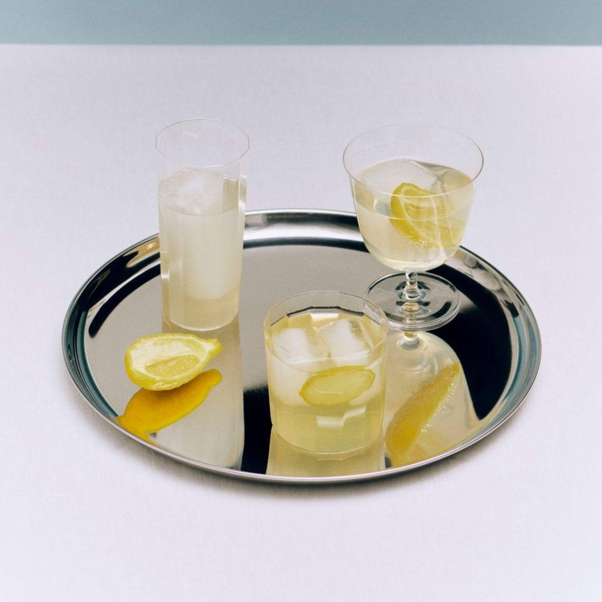 Stalowa taca Essential Steel Round Dish M