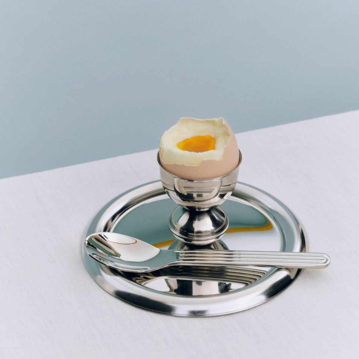 Stalowy kieliszek na jajko Essential Egg Cup