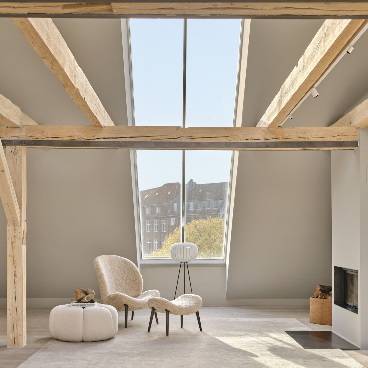 Fotel Lodge 466 Off White