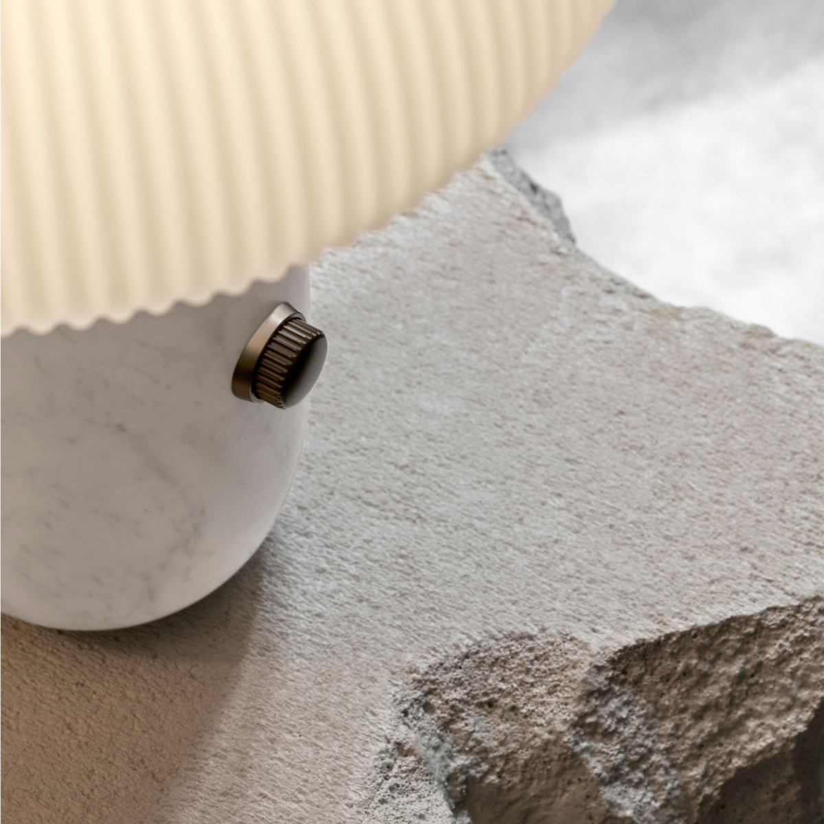 Lampa stołowa 591-592 white