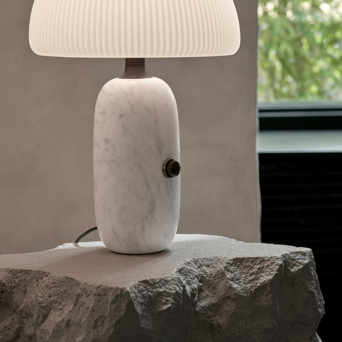 Lampa stołowa 591-592 white