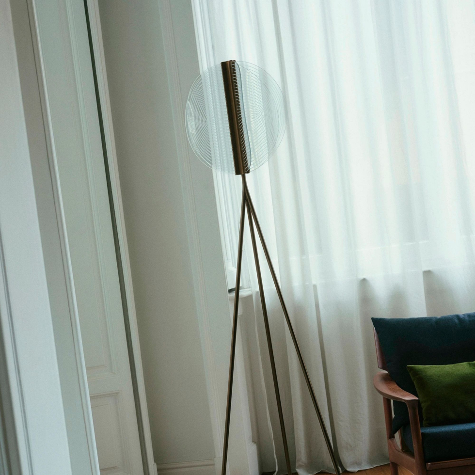 Lampa podłogowa Papylia