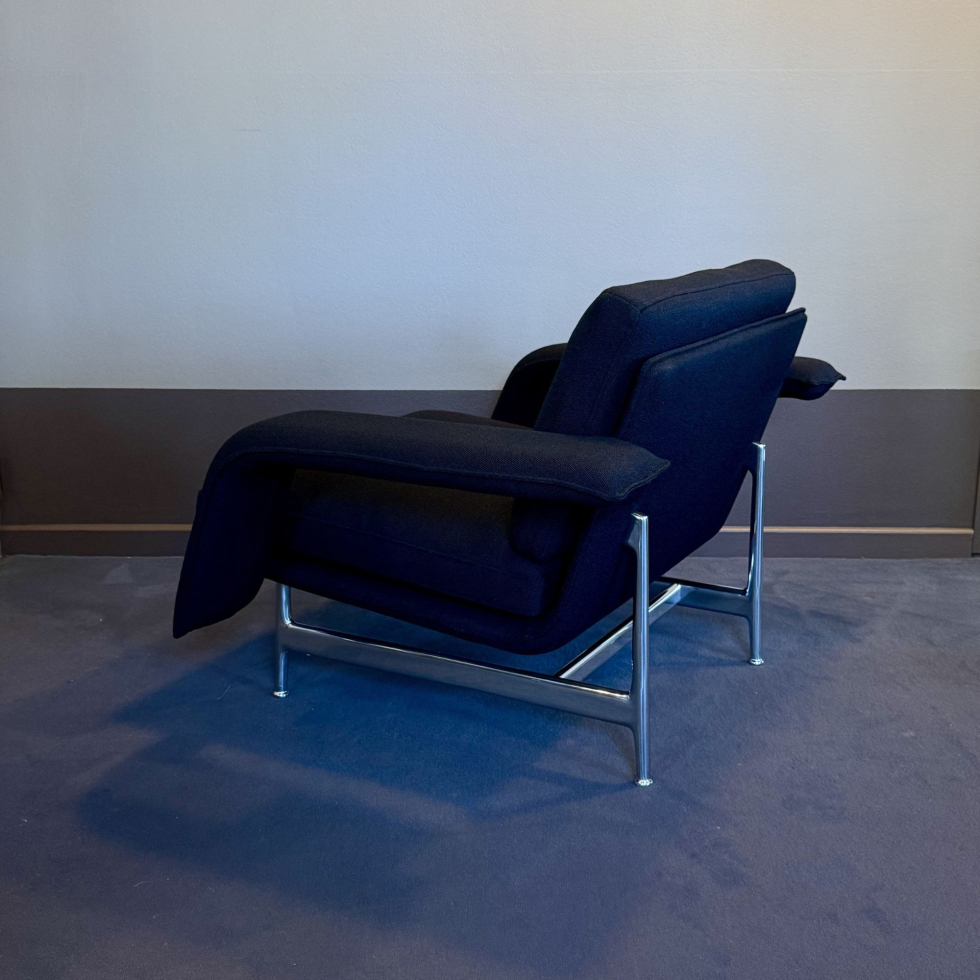 Fotel Meantime AV29