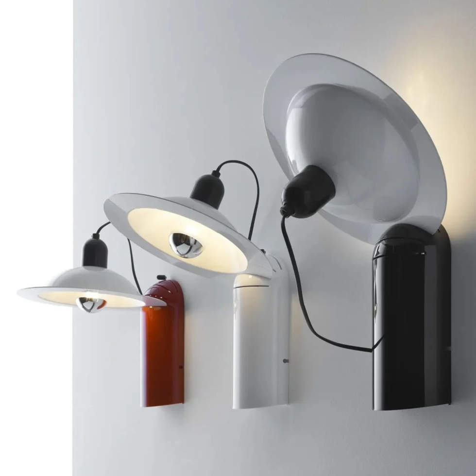 Lampa ścienna Lampiatta Red