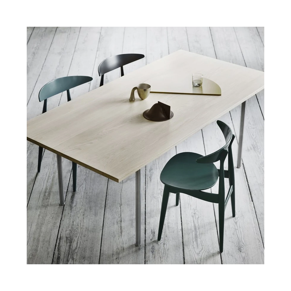 Krzesła CH33T Carl Hansen & Søn