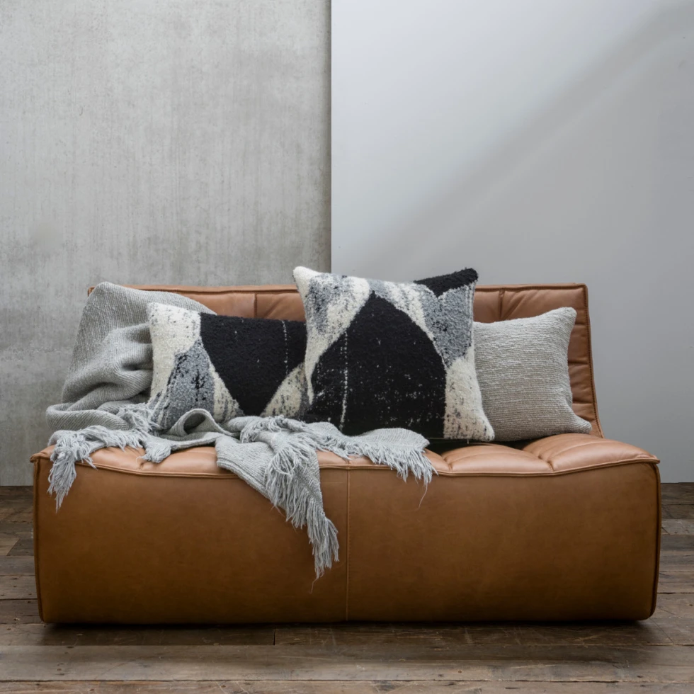 Sofa dwuosobowa N701 Old Saddle