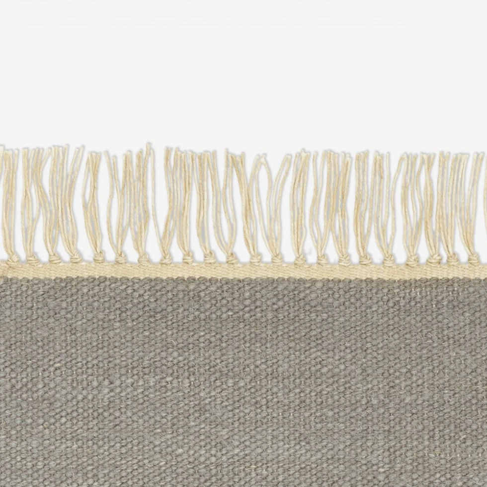 Wełniany dywan Vintage Naturally Coloured Fringes Kvadrat