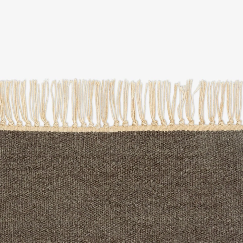 Wełniany dywan Vintage Naturally Coloured Fringes Kvadrat