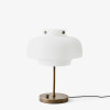 Biała lampa stołowa Copenhagen SC13 z mlecznym kloszem marki  &Tradition