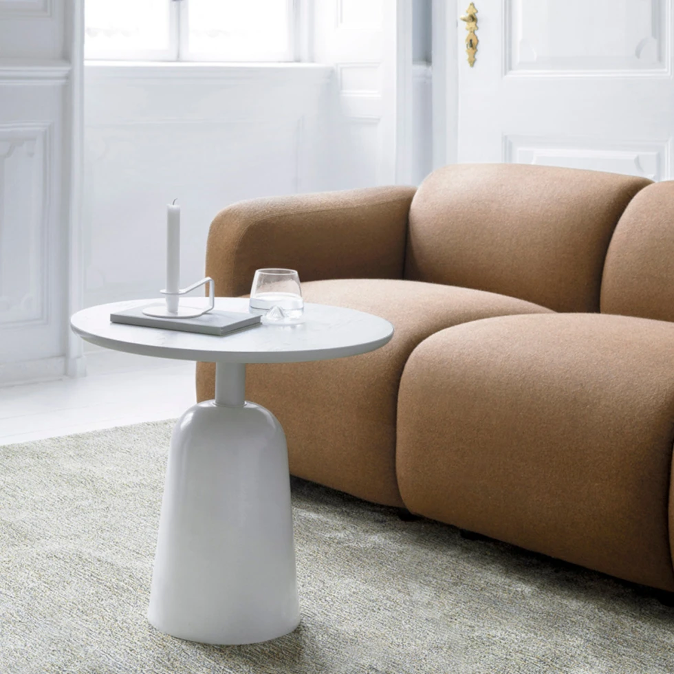 Regulowany stolik Turn Normann Copenhagen